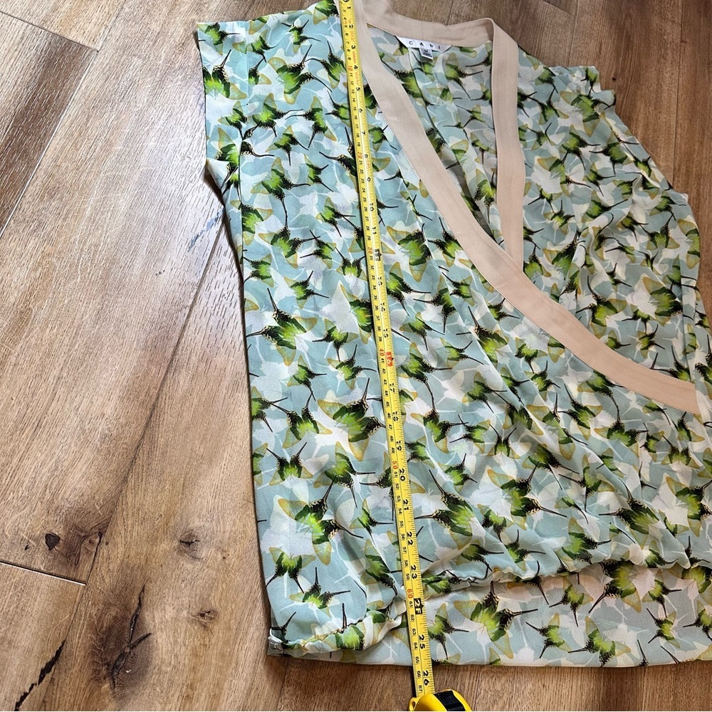 Cabi 234 Green Floral V-Neck Short Sleeve Blouse Size Medium - Picture 11 of 12